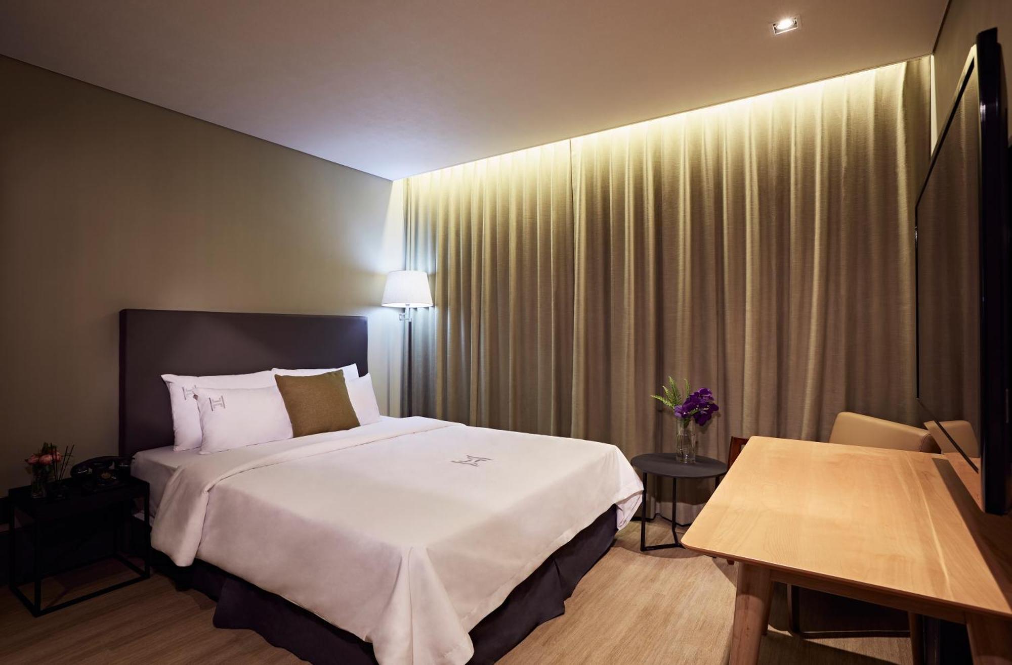 Healasis Seongnam Bagian luar foto